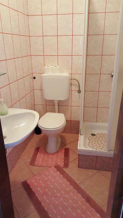 Apartments Ghedas Πόρετς Εξωτερικό φωτογραφία